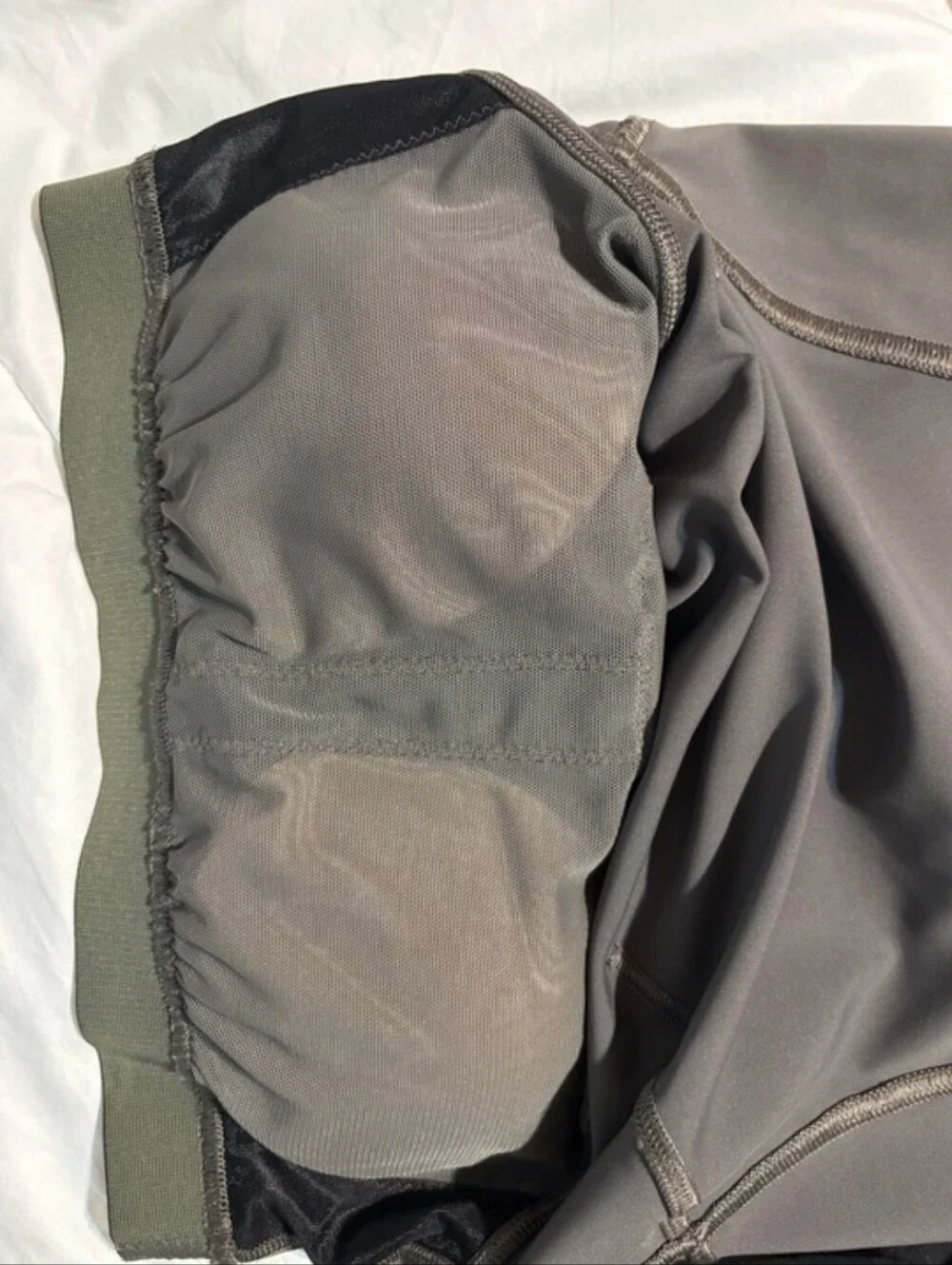 lululemon Invigorate Training Tank Top (Size 4)